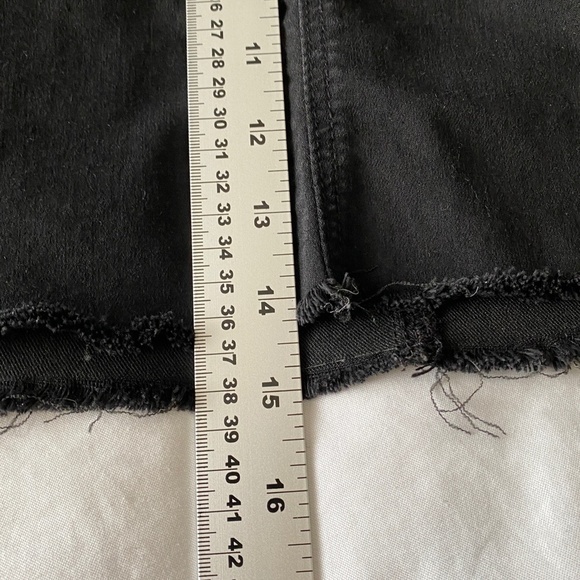 Garage Clothing Women's Black Stretchy Denim Mini Skirt Size‎ Small - Picture 11 of 13